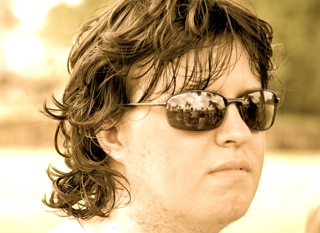 Tony Lavelle